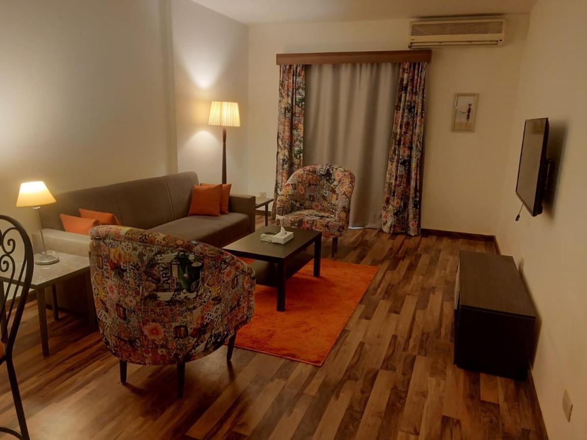 فندق ذا كارفن مصر الجديدة 3*