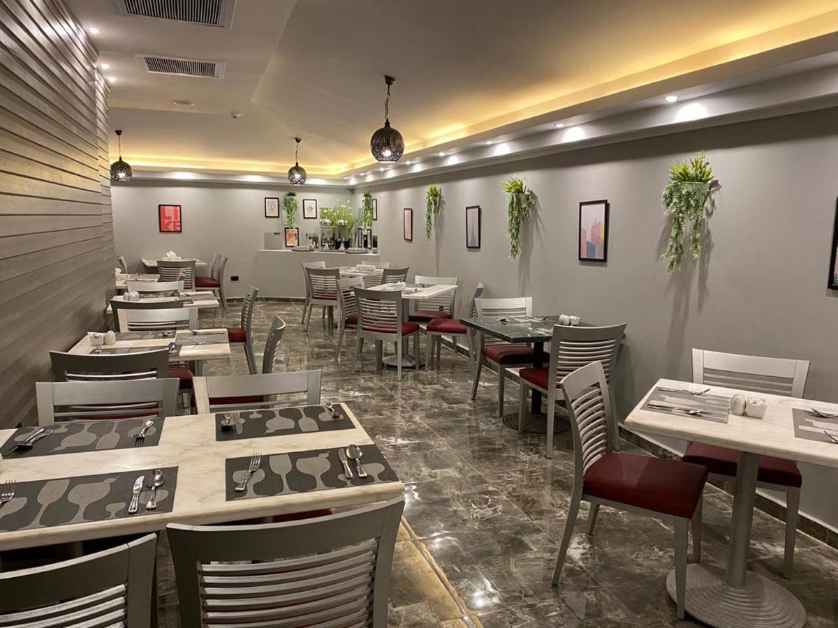 ذا كارفن مصر الجديدة فندق 3*