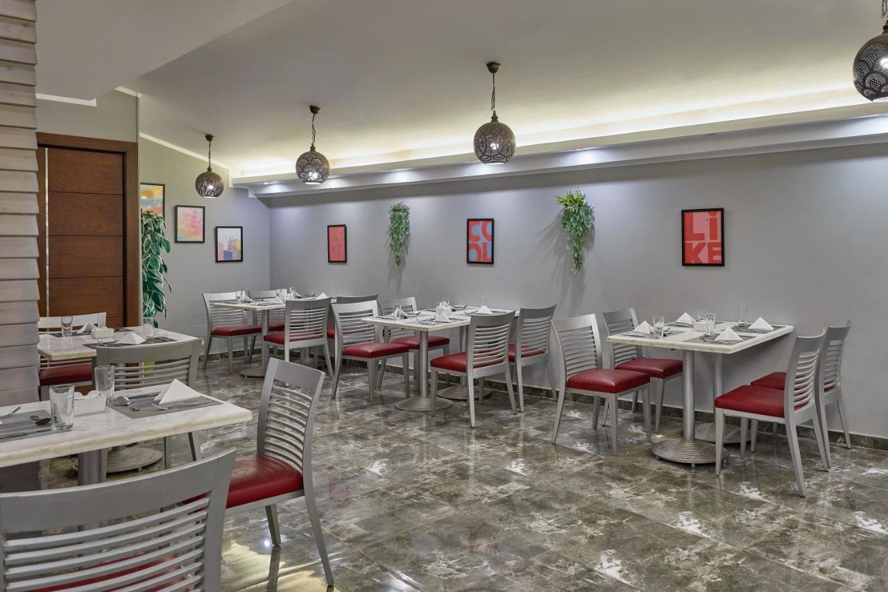 Otel Golden Carven